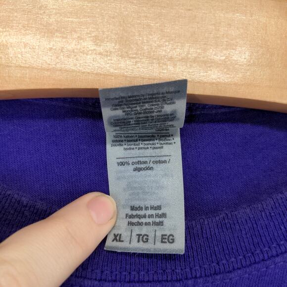 FedEx Express Employee Uniform T Shirt Mens Size XL Purple Graphic Logo - Picture 15 of 15